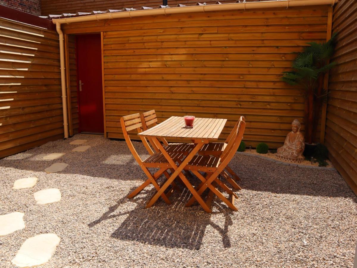 Le Moment Bien-Etre - Appartement Avec Spa Privatif Saint-Omer  Extérieur photo