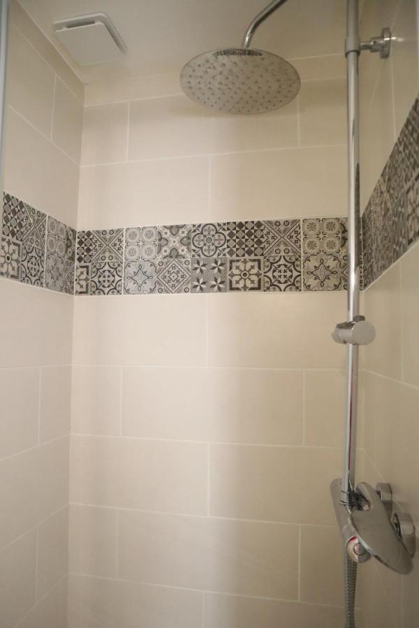 Le Moment Bien-Etre - Appartement Avec Spa Privatif Saint-Omer  Extérieur photo
